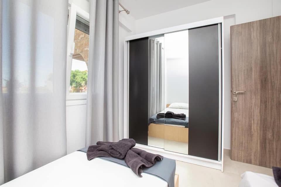 Marane Luxury Suites Nea Moudania Bagian luar foto