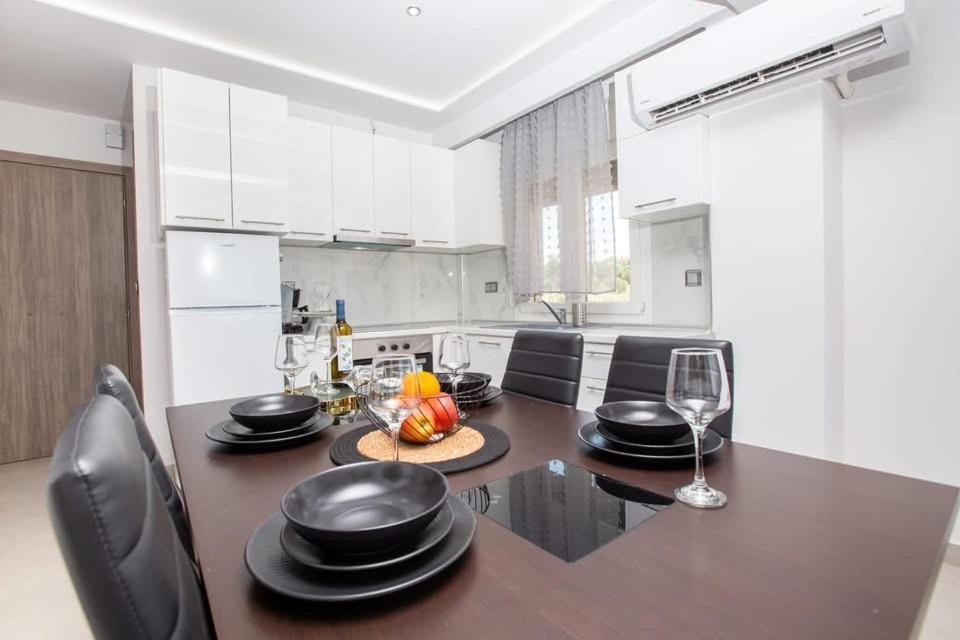 Marane Luxury Suites Nea Moudania Bagian luar foto